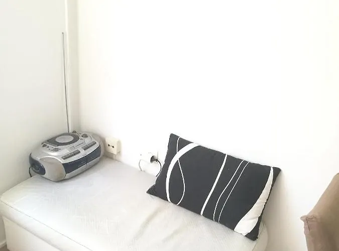 Pretty Big Double Bed With Balcony * Spalato