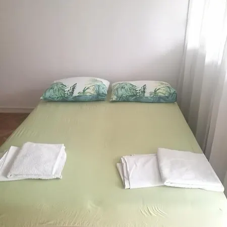 Homestay szállás Pretty Big Double Bed With Balcony *